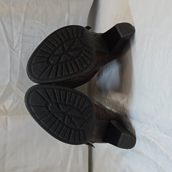 BOC Born Mid Slouchy Pull ON Brown Leather Size 9.5 Womens - Picture 7 of 14